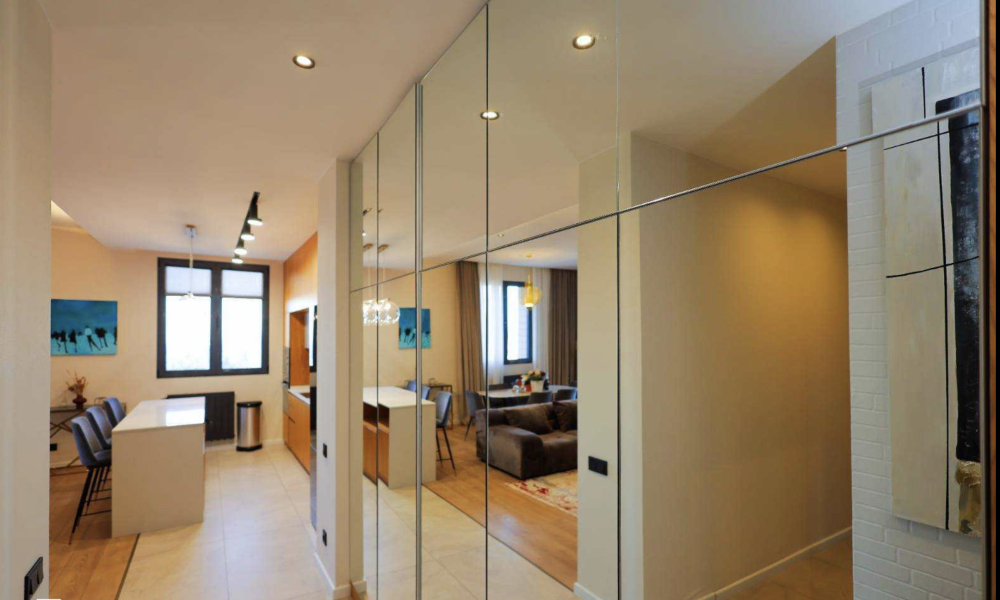 ქირავდება 4 ოთახიანი ბინა საბურთალოზე